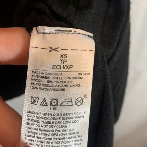 GAP Black Striped Mini/Midi Dress NWT - Picture 9 of 9